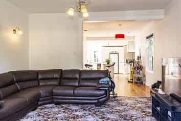 13 Bracken Street, New Plymouth Central