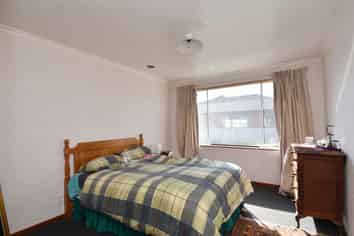 2/90 Balmoral Drive, Appleby