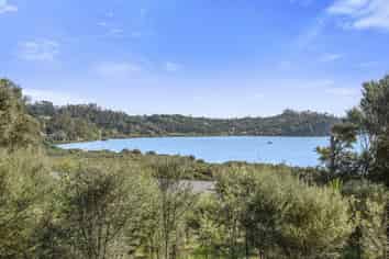 5 Tikitiki Lane, Russell