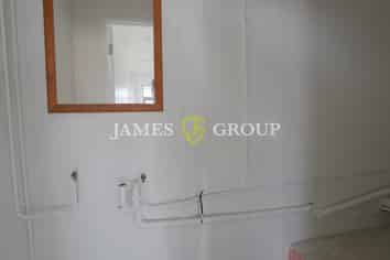 Little Gem with High Exposure on Great South Road