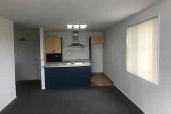 C4/30 Bute Road, Browns Bay