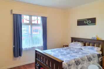 349 Tay Street, Turnbull Thomson Park