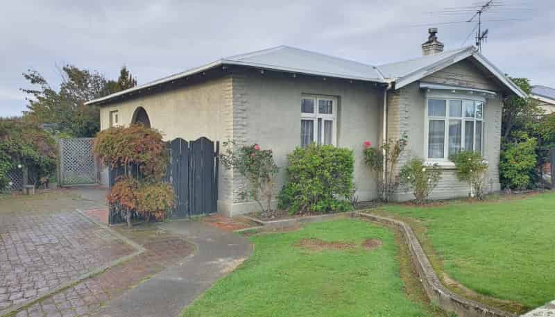 349 Tay Street, Turnbull Thomson Park