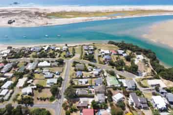 1/24 Wood Street, Mangawhai Heads