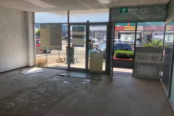 Retail space Birkenhead – 135m2
