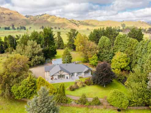 313 Te Wera Road, Matawai