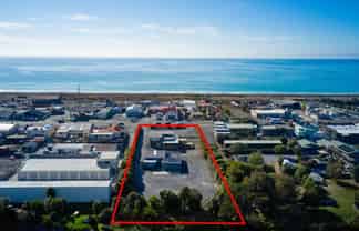 Prime location, for lease