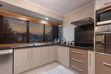 65B Moncur Drive, Springfield