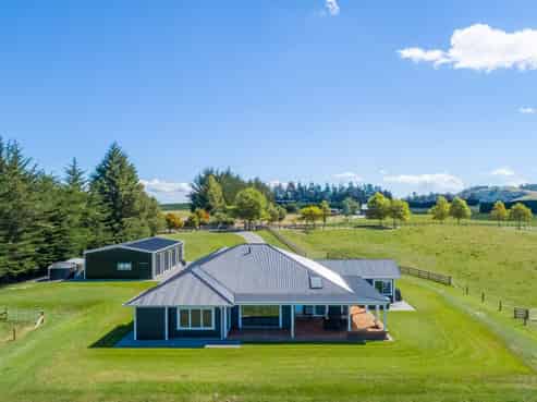 1398 Poihipi Road, Oruanui