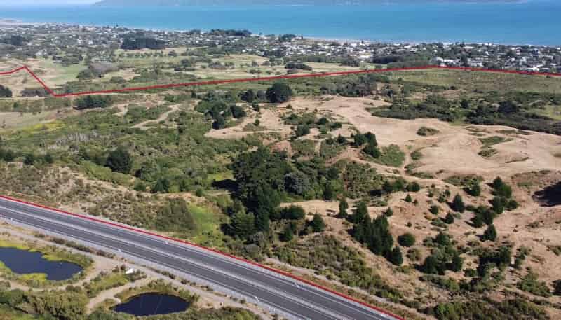 .Ngarara land, Waikanae Beach, Kapiti Coast Surrounds