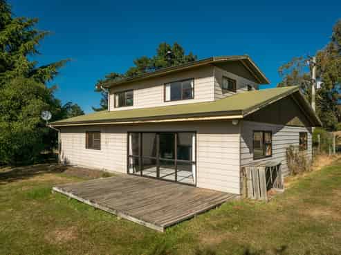 1172 Lake Hawea Albert Town Road, Lake Hawea