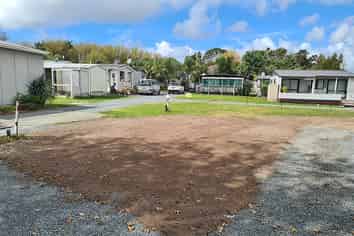 E4, 71 Moir Street, Mangawhai