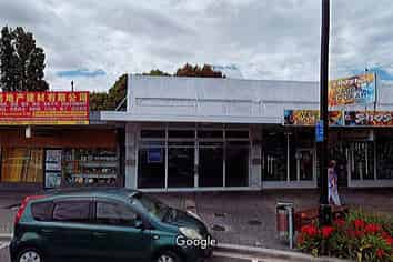 RETAIL SPACE AVAILABLE FOR LEASE