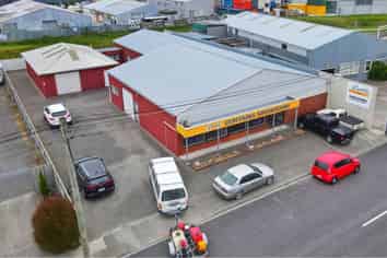 Quality Onekawa Industrial Warehouse & Showroom