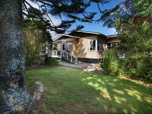 24 Kilgour Road, Greymouth