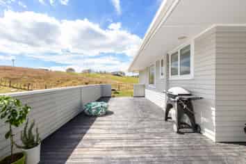 32a Parker Road, Wellsford