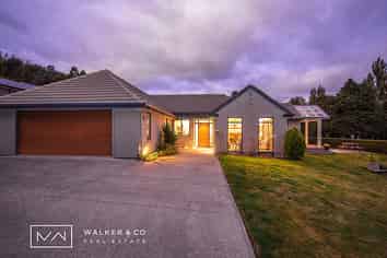 349C Main Road North, Brown Owl