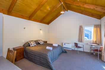 High country lodge, tourism and farming