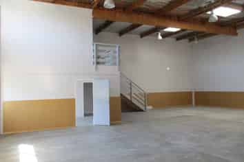 ROAD FRONT WAREHOUSE