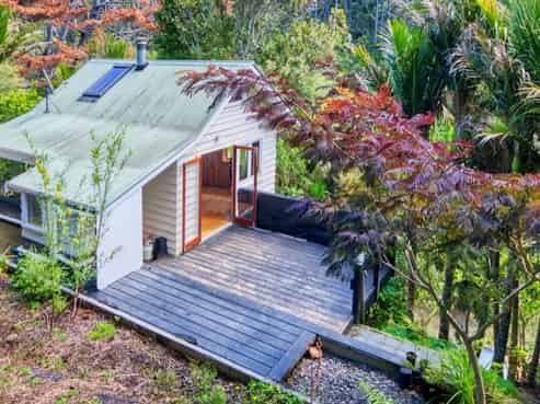 71 Karekare Road, Karekare