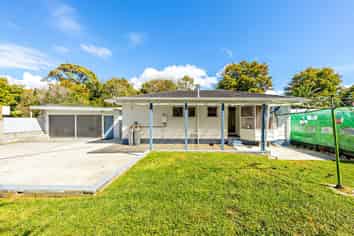 22 Chrisarda Place, Red Hill