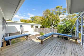 22 Chrisarda Place, Red Hill