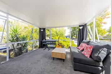 22 Chrisarda Place, Red Hill