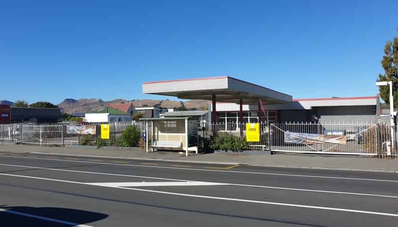 260 Ferry Road, Waltham