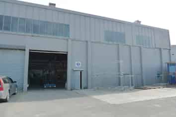 Affordable Large Warehouse With Yard Area