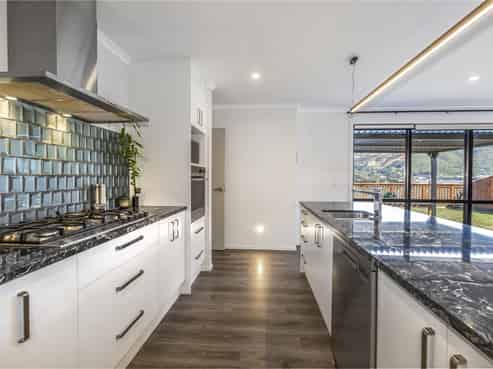 145 John Burke Drive, Aotea