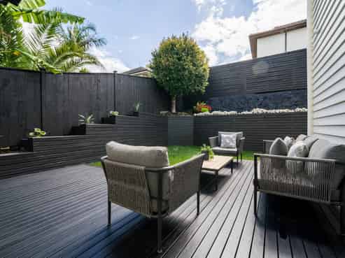 158b East Coast Road, Castor Bay