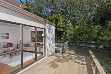 69 Onslow Avenue, Epsom