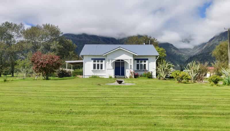 1773A Whataroa State Highway, Whataroa