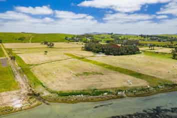 Lot 3, 409 Cove Road, Waipu