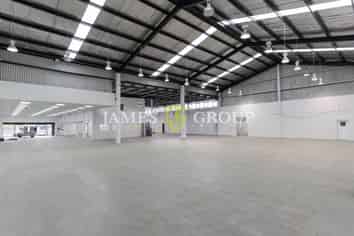 Rare Parnell Warehouse/Showroom