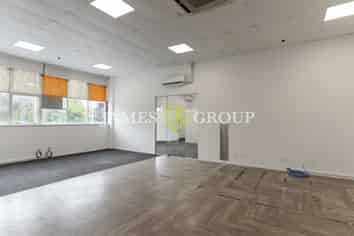 Rare Parnell Warehouse/Showroom