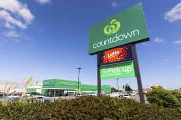 Standalone Supermarket Investment