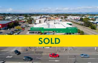 Standalone Supermarket Investment