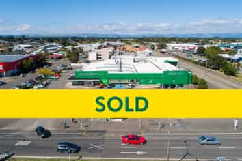 Standalone Supermarket Investment