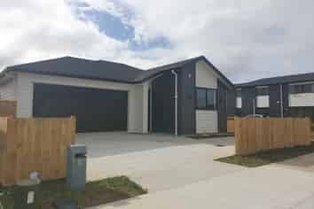 8 Tawhiti Road, Pukekohe