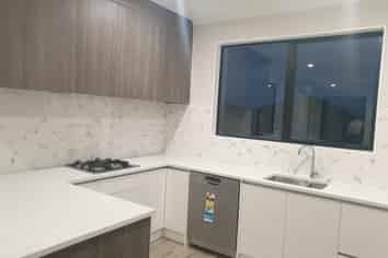 8 Tawhiti Road, Pukekohe