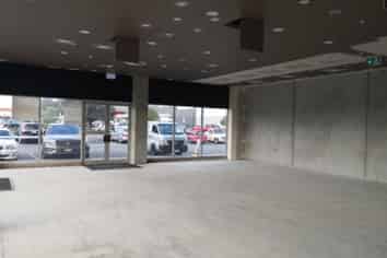 High Profile Corner Retail