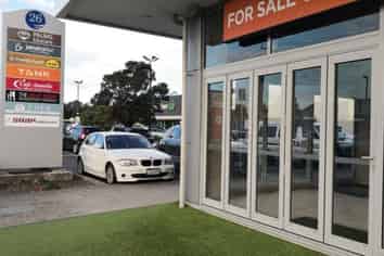 High Profile Corner Retail