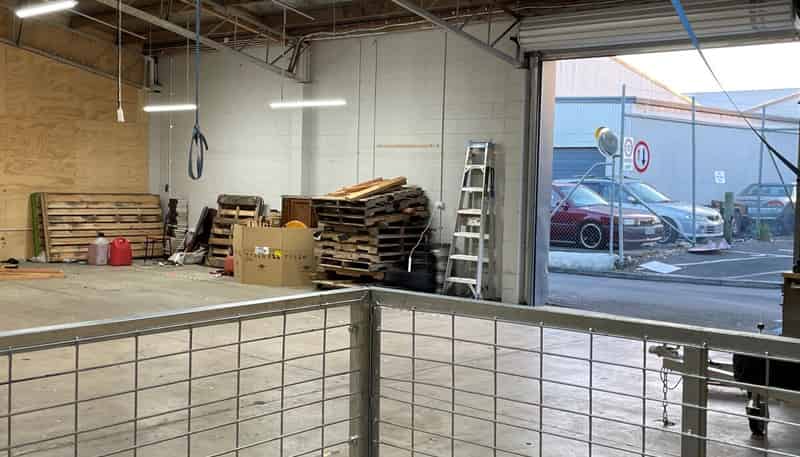 146 Collins Road, Deanwell