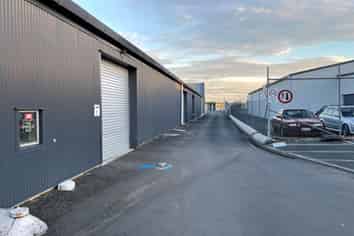 Cost effective workshop or warehouse