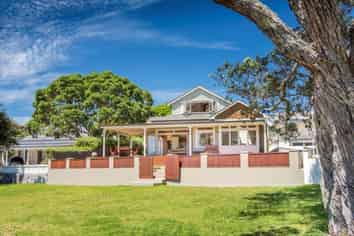 48 Cheltenham Road, Devonport