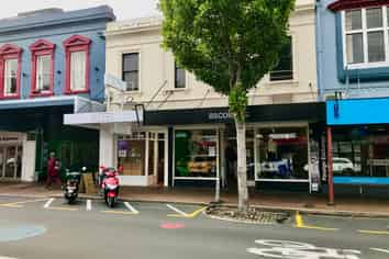 350 George St, Retail Space