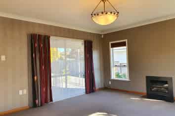 13 Johnsview Tce, Hillcrest