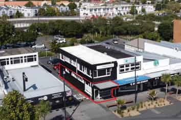 REFURBISHED RETAIL OR OFFICE