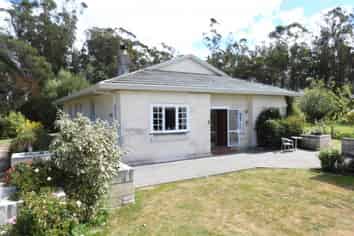 61 Station Road, Totara